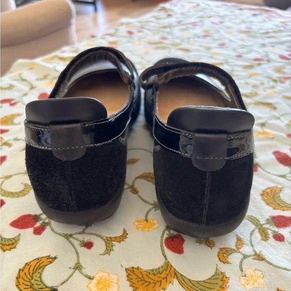 Naot Kirei Black Mary Jane Flats - Picture 3 of 8